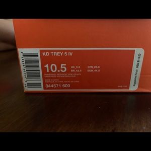 Men sneakers